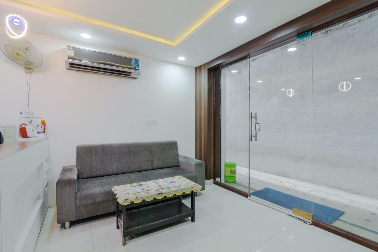 Neema Residency Hotel อนันตาปูร์ ภายนอก รูปภาพ